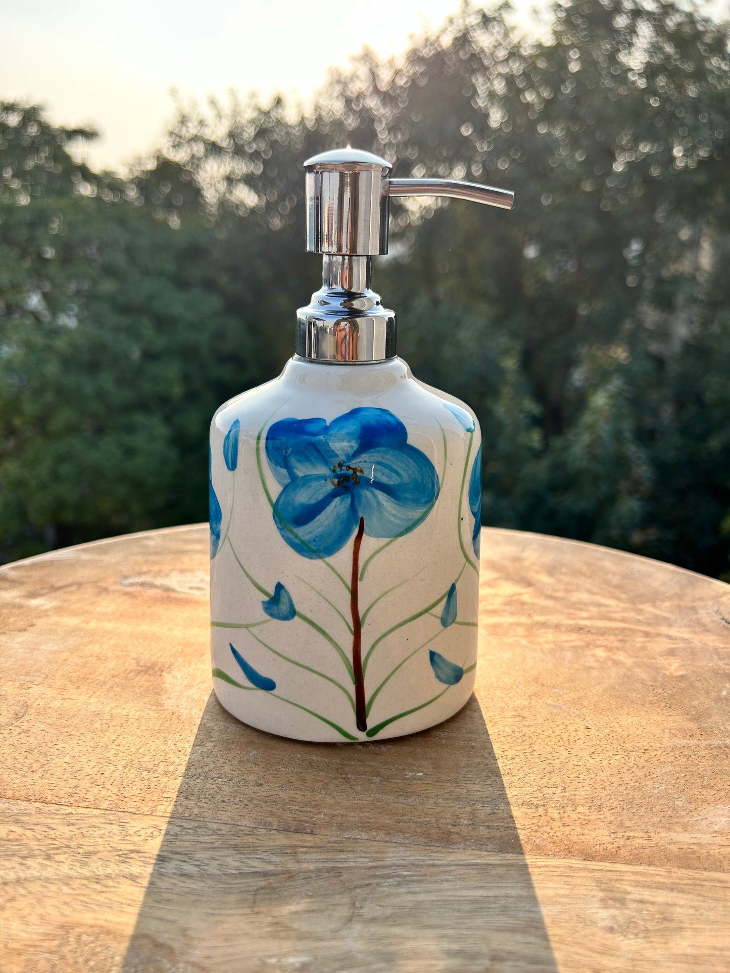 Hand painted- Blue Essential bathroom Set